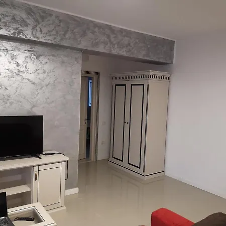 Residence 32 Apartment Navodari
